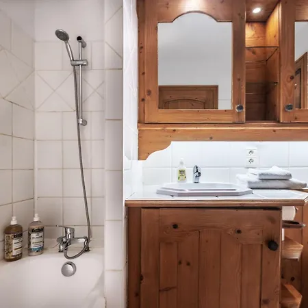 Le Cristal Mt10 - - Close To Lift - Freeparking Apartman *